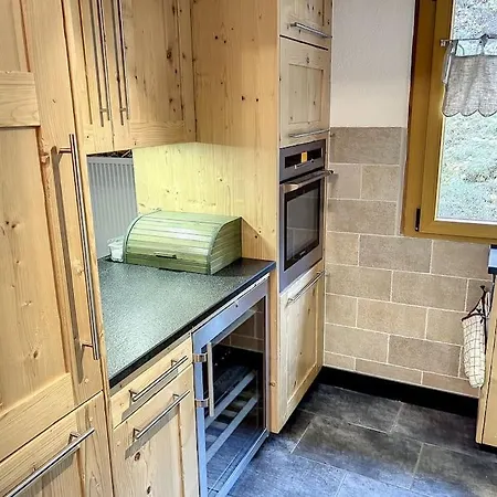 Tzoumaz Mountain Retreat Apartment